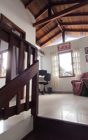 Casa para alugar com 500m², 4 quartos e 4 vagas Casa para alugar com 500m², 4 quartos e 4 vagasQuarto