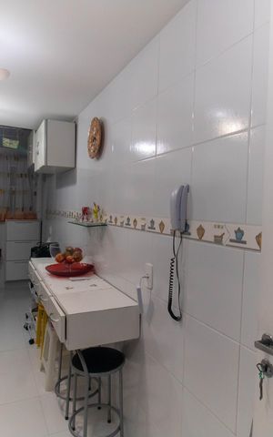Apartamento à venda com 62m², 2 quartos e 1 vaga Apartamento à venda com 62m², 2 quartos e 1 vagaCozinha e Área de Serviço