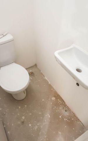 Casa à venda com 65m², 1 quarto e 2 vagasLavabo