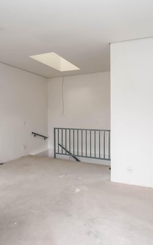 Casa à venda com 65m², 1 quarto e 2 vagasSuíte