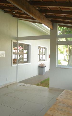 Casa de condomínio à venda com 117m², 3 quartos e 1 vagaÁrea comum - Piscina