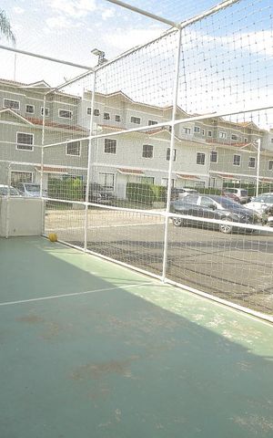 Casa de condomínio à venda com 117m², 3 quartos e 1 vagaQuadra Esportiva