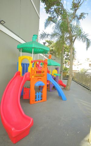 Casa de condomínio à venda com 117m², 3 quartos e 1 vagaÁrea comum - Playground