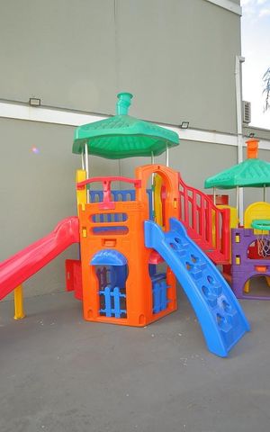 Casa de condomínio à venda com 117m², 3 quartos e 1 vagaÁrea comum - Playground