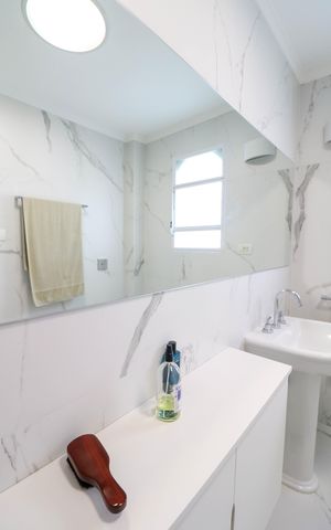 Apartamento à venda com 200m², 4 quartos e 2 vagas Apartamento à venda com 200m², 4 quartos e 2 vagasBanheiro