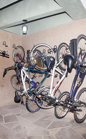 Apartamento à venda com 70m², 2 quartos e sem vagaÁrea Comum - Bicicletário