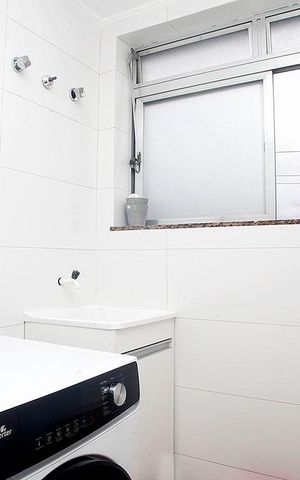 Apartamento à venda com 70m², 2 quartos e sem vagaCozinha + Área de Serviço