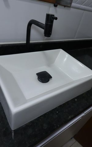 Apartamento para alugar com 85m², 3 quartos e 2 vagasBanheiro da Suíte - Pia