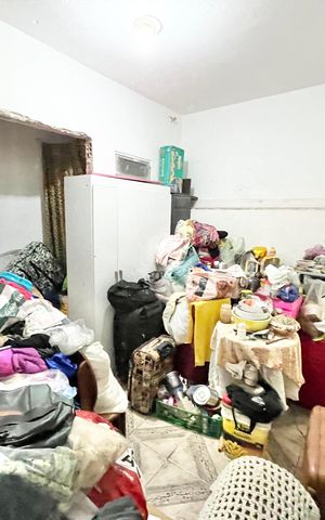 Casa à venda com 216m², 4 quartos e 2 vagasQuarto 2 Casa 2