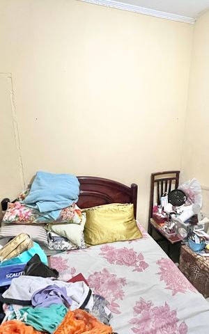 Casa à venda com 216m², 4 quartos e 2 vagasQuarto 1 Casa 2