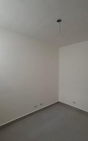 Casa de condomínio à venda com 93m², 3 quartos e 2 vagas Casa de condomínio à venda com 93m², 3 quartos e 2 vagasQuarto 3