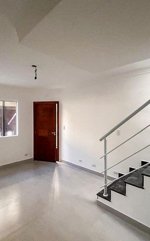 Casa de condomínio à venda com 96m², 3 quartos e 2 vagas Casa de condomínio à venda com 96m², 3 quartos e 2 vagasSala