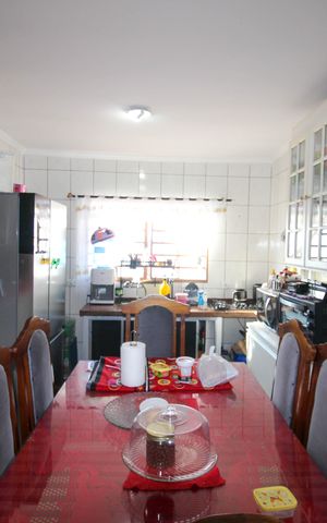 Casa para alugar com 237m², 3 quartos e 1 vaga