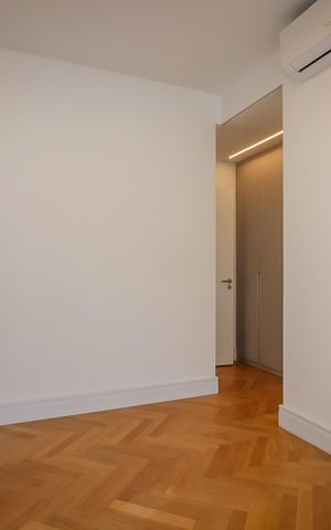Apartamento à venda com 92m², 2 quartos e 1 vaga Apartamento à venda com 92m², 2 quartos e 1 vagaSuite