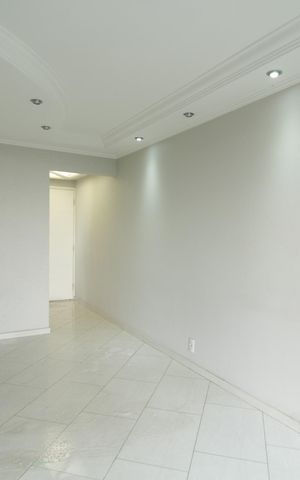 Apartamento à venda com 65m², 2 quartos e 2 vagas Apartamento à venda com 65m², 2 quartos e 2 vagasSala