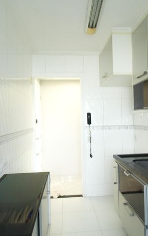 Apartamento à venda com 65m², 2 quartos e 2 vagas Apartamento à venda com 65m², 2 quartos e 2 vagasCozinha