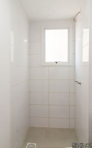 Apartamento à venda com 44m², 2 quartos e 1 vaga Apartamento à venda com 44m², 2 quartos e 1 vagaBanheiro