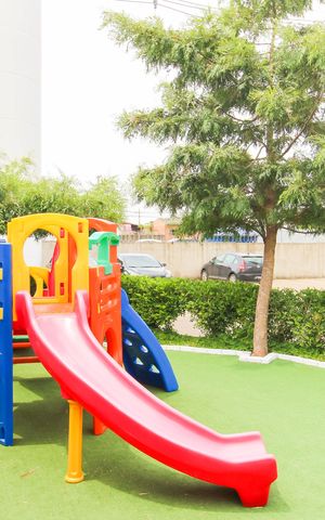 Apartamento à venda com 44m², 2 quartos e 1 vaga Apartamento à venda com 44m², 2 quartos e 1 vagaÁrea comum - Playground