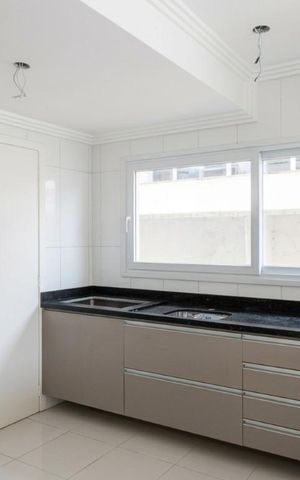 Casa de condomínio para alugar com 219m², 3 quartos e 4 vagas Casa de condomínio para alugar com 219m², 3 quartos e 4 vagasCozinha