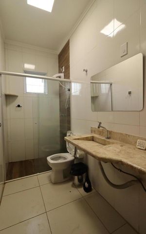 Casa para alugar com 130m², 3 quartos e 3 vagas Casa para alugar com 130m², 3 quartos e 3 vagasBanheiro da Suíte