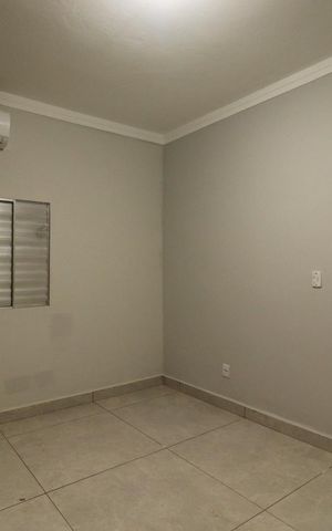Casa para alugar com 130m², 3 quartos e 3 vagas Casa para alugar com 130m², 3 quartos e 3 vagasQuarto 1