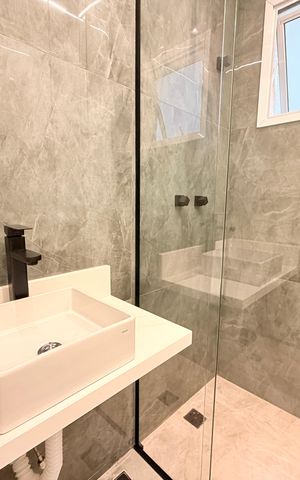 Apartamento à venda com 59m², 2 quartos e 1 vagaBanheiro Social