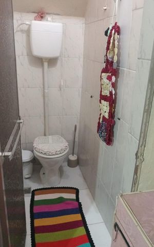 Casa para alugar com 500m², 3 quartos e 1 vaga Casa para alugar com 500m², 3 quartos e 1 vagaBanheiro de serviço
