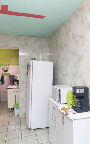 Casa à venda com 88m², 1 quarto e 4 vagasCozinha 2