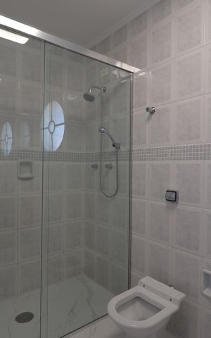 Apartamento à venda com 136m², 3 quartos e 2 vagasBanheiro Quarto 1 suíte