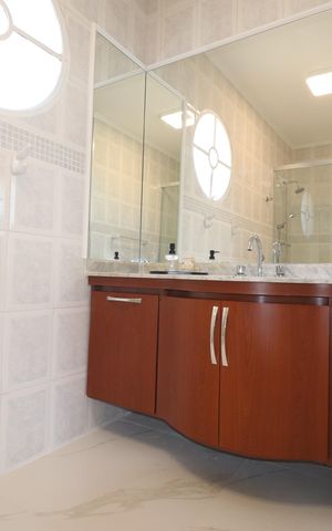 Apartamento à venda com 136m², 3 quartos e 2 vagasBanheiro Quarto 1 suíte