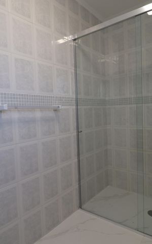 Apartamento à venda com 136m², 3 quartos e 2 vagasBanheiro Quarto 1 suíte