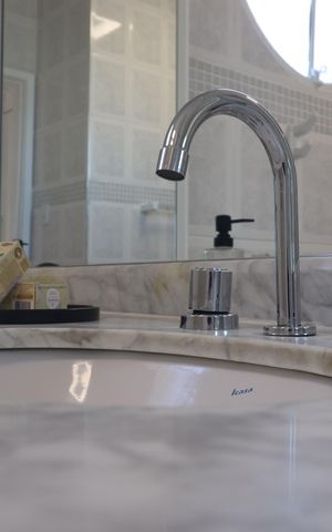 Apartamento à venda com 136m², 3 quartos e 2 vagasBanheiro Quarto 1 suíte