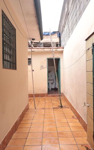 Casa à venda com 320m², 1 quarto e 1 vagaQuintal