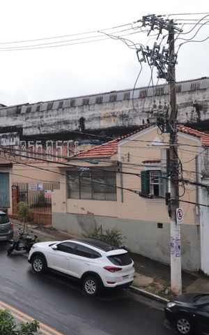 Casa à venda com 320m², 1 quarto e 1 vagaFachada