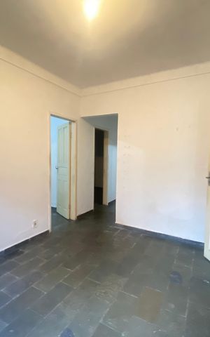 Casa à venda com 90m², 3 quartos e 1 vaga Casa à venda com 90m², 3 quartos e 1 vagaSala