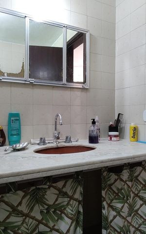 Casa de condomínio à venda com 213m², 3 quartos e 1 vagaBanheiro Social