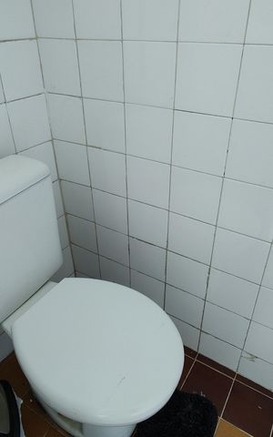Casa de condomínio à venda com 213m², 3 quartos e 1 vagaBanheiro de serviço