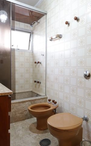 Casa para alugar com 361m², 4 quartos e 4 vagasBanheiro da Suíte 2
