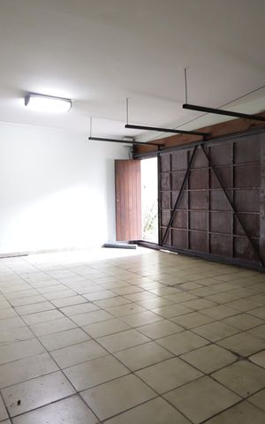 Casa para alugar com 361m², 4 quartos e 4 vagasGaragem