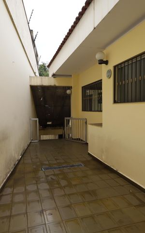 Casa para alugar com 361m², 4 quartos e 4 vagasQuintal