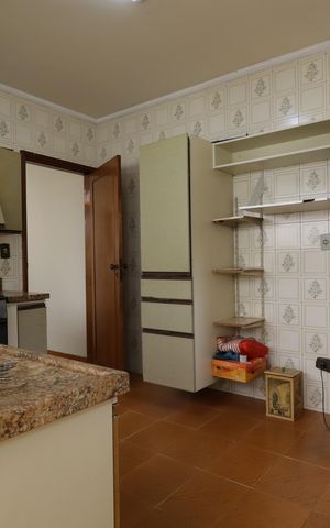 Casa para alugar com 361m², 4 quartos e 4 vagasCozinha