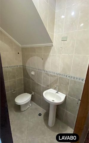 Casa à venda com 147m², 3 quartos e 5 vagas