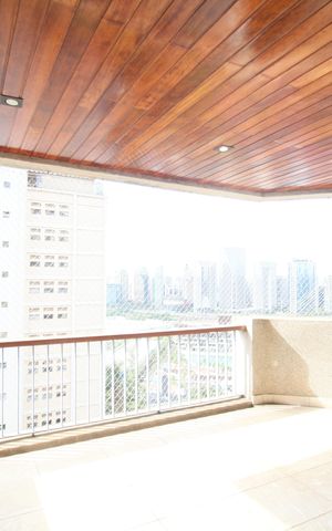 Apartamento à venda com 263m², 3 quartos e 3 vagasVaranda Sala