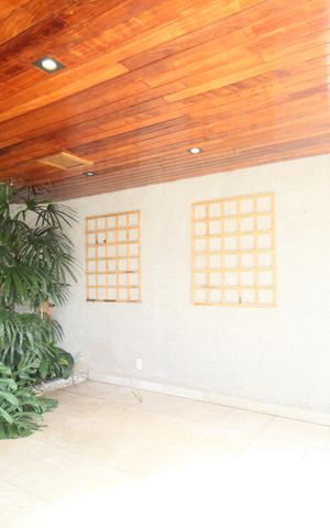 Apartamento à venda com 263m², 3 quartos e 3 vagasVaranda Sala