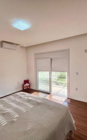 Casa de condomínio para alugar com 211m², 4 quartos e 4 vagas Casa de condomínio para alugar com 211m², 4 quartos e 4 vagasQuarto 3