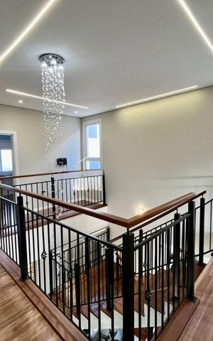 Casa de condomínio para alugar com 211m², 4 quartos e 4 vagas