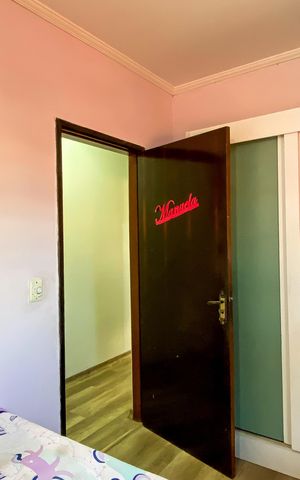 Casa à venda com 180m², 4 quartos e 2 vagas Casa à venda com 180m², 4 quartos e 2 vagasQuarto 1