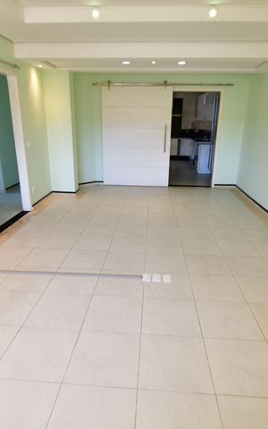 Apartamento para alugar com 110m², 3 quartos e 2 vagasSala