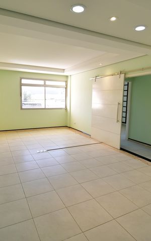 Apartamento para alugar com 110m², 3 quartos e 2 vagasSala