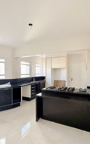 Apartamento à venda com 207m², 3 quartos e 2 vagasCozinha 